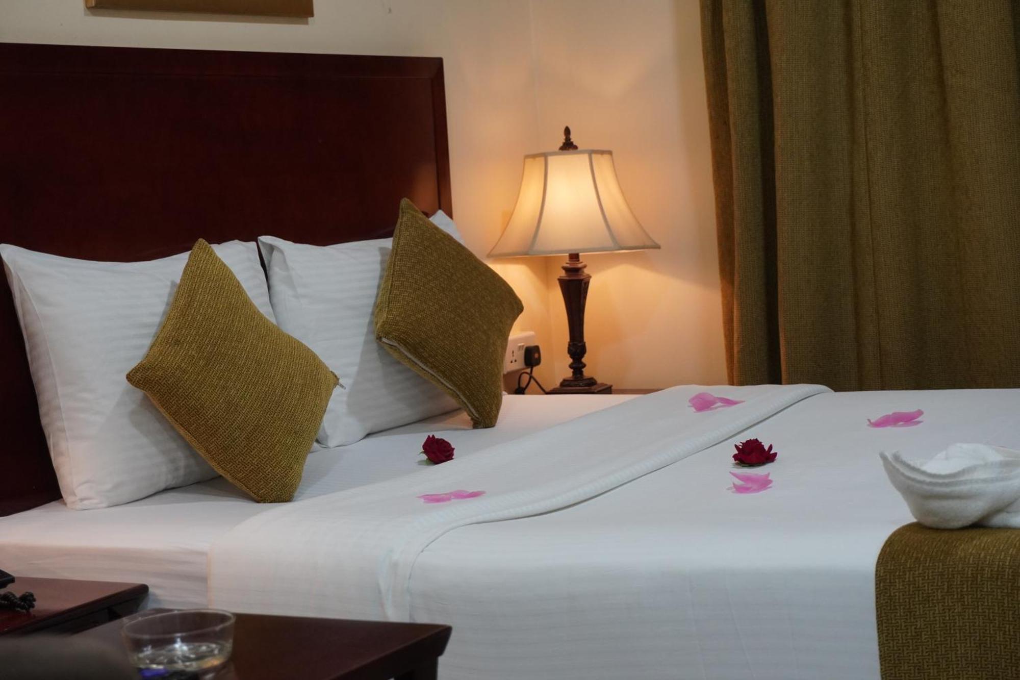Onyx Hotel Apartments - Maha Hospitality Group Adzsmán Kültér fotó