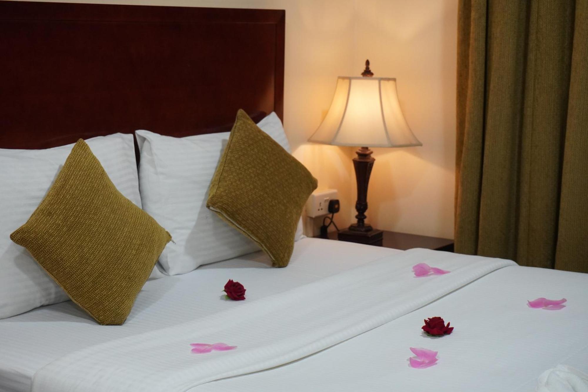 Onyx Hotel Apartments - Maha Hospitality Group Adzsmán Kültér fotó
